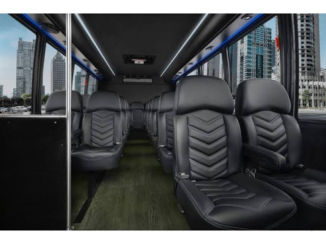Executive Shuttle Bus — 27 Passenger exterior