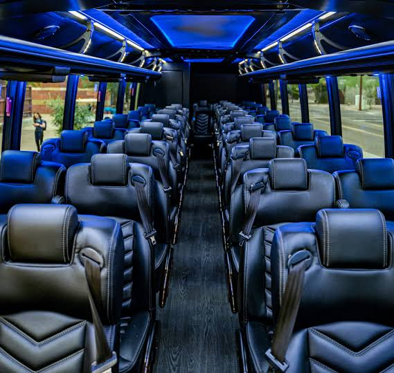 Party Bus — 30 Passenger exterior